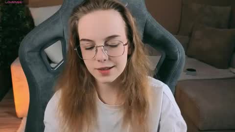 Leia online show from 05-09-26, 02:44