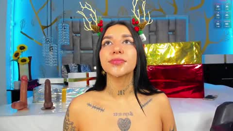 Snapshot of leiawong chatting on 12-18-24, 09:47 Leia online show from 12-18-24, 09:47