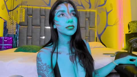 Snapshot of leiawong chatting on 12-28-24, 10:25 Leia online show from 12-28-24, 10:25