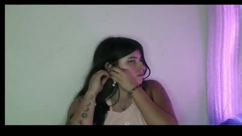 Snapshot of leidyramca chatting on 11-27-25, 04:47 leidyramca online show from 11-27-25, 04:47