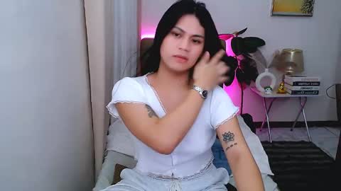 Snapshot of leighcortesi chatting on 05-30-26, 11:18 Cailey online show from 05-30-26, 11:18