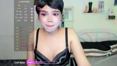 Snapshot of leighottie chatting on 04-10-26, 06:29 leighottie online show from 04-10-26, 06:29