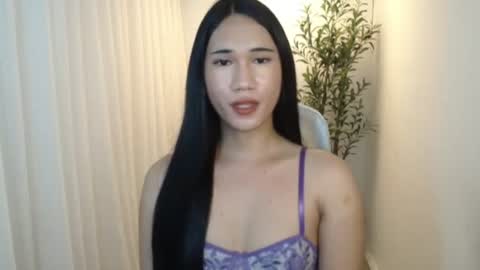 leighs_celine online show from 06-17-26, 12:50