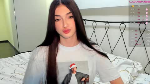 Leila online show from 01-27-25, 11:22