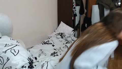 Snapshot of leila_bambi chatting on 12-25-24, 09:11 leila_bambi online show from 12-25-24, 09:11