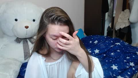 leila_bambi_ online show from 01-27-25, 09:11