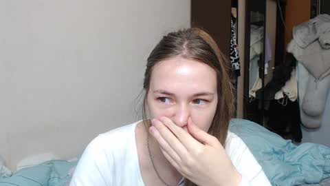 leila_bambi_ online show from 02-04-25, 08:35