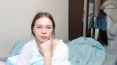 leila_bambi_ online show from 02-11-25, 06:11