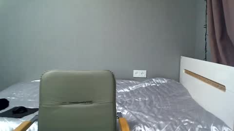 Leila online show from 01-16-25, 07:52