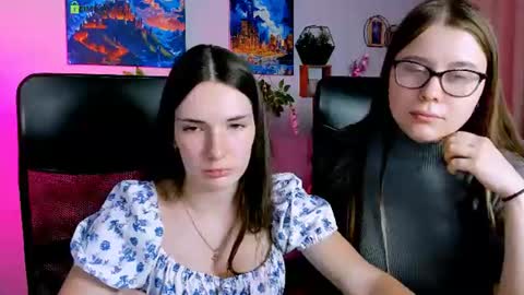 Leila online show from 07-06-26, 03:03