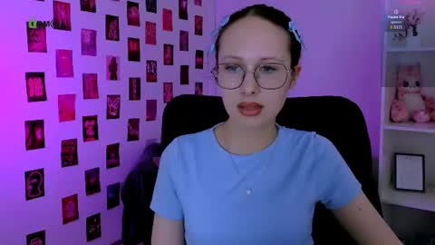 Leila online show from 07-28-26, 07:39
