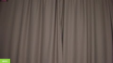 leiladream online show from 10-05-25, 04:11