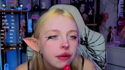 Leila online show from 10-05-25, 04:05