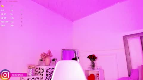 Snapshot of leilafisher chatting on 03-08-26, 02:04 Leila online show from 03-08-26, 02:04