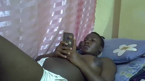 leilah_cute19 online show from 06-07-26, 08:01