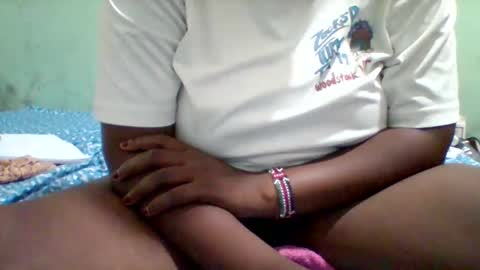 Snapshot of leilah_hope chatting on 02-20-26, 06:37 leilah_hope online show from 02-20-26, 06:37