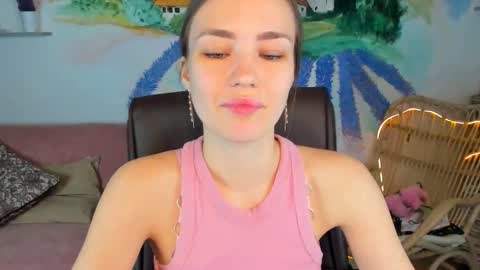 Snapshot of leilarai chatting on 02-15-25, 03:28 Leila Rai online show from 02-15-25, 03:28