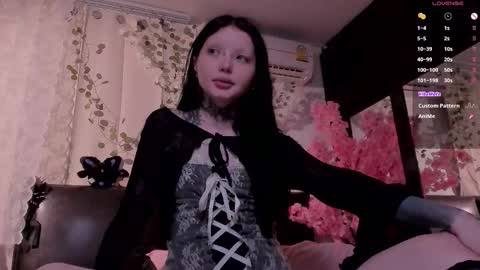 Snapshot of lein_bone chatting on 09-22-25, 03:30 Lein online show from 09-22-25, 03:30