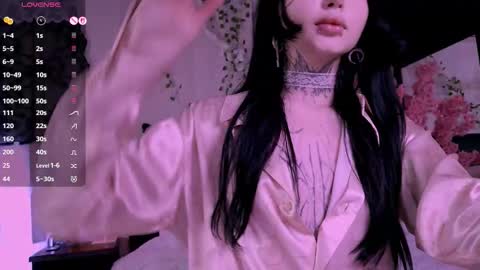 Snapshot of lein_bone chatting on 11-06-25, 12:22 Lein online show from 11-06-25, 12:22