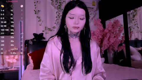 Snapshot of lein_bone chatting on 11-10-25, 12:20 Lein online show from 11-10-25, 12:20