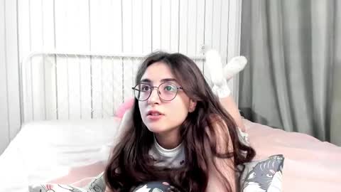 Snapshot of lekishaoderkirk chatting on 10-25-25, 08:22 Luna online show from 10-25-25, 08:22