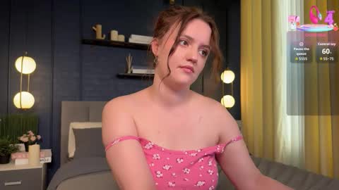 Lela online show from 10-02-25, 01:51