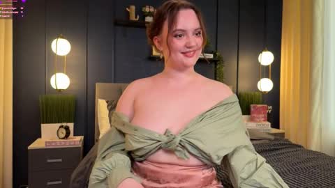 Lela online show from 04-16-26, 09:39