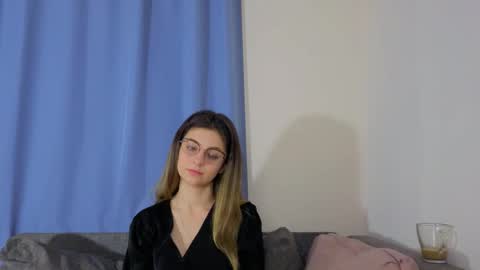 Alexandria online show from 12-04-25, 09:34