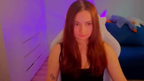 Lelia online show from 10-11-25, 01:42