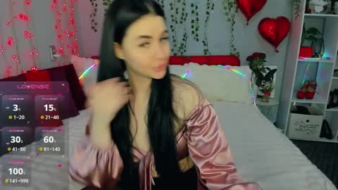 LellitClark online show from 04-07-26, 08:20