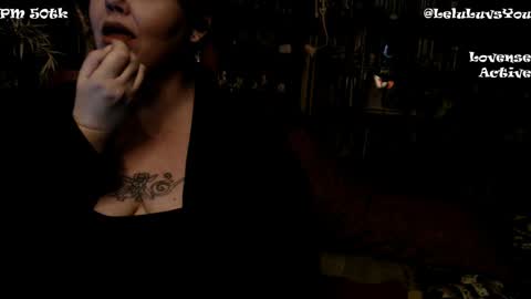 Lelu Fallas online show from 01-04-25, 05:27