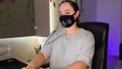 Lemi online show from 10-15-25, 09:42