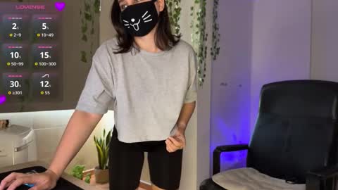 Lemi online show from 10-17-25, 09:56