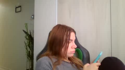 Snapshot of lena6122000 chatting on 09-30-25, 10:09 lena6122000 online show from 09-30-25, 10:09