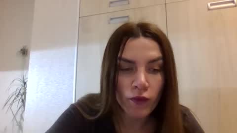 lena6122000 online show from 03-17-26, 10:24