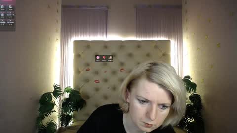 Lena online show from 12-28-24, 04:08