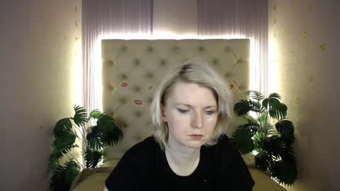 Lena online show from 12-28-24, 07:11