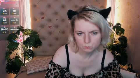 Lena online show from 01-16-25, 11:48