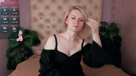 Lena online show from 01-19-25, 10:06