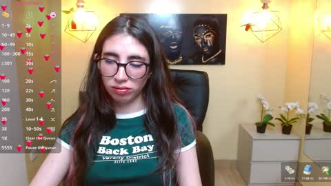 Snapshot of lena_roses chatting on 01-11-25, 10:07 Lena online show from 01-11-25, 10:07