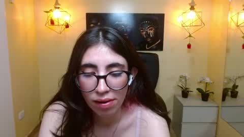 Snapshot of lena_roses chatting on 03-02-25, 12:09 Lena online show from 03-02-25, 12:09