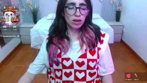 Snapshot of lena_roses chatting on 10-23-25, 08:29 Lena online show from 10-23-25, 08:29