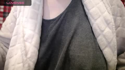 Snapshot of lenagolden chatting on 12-06-24, 04:49 lenagolden online show from 12-06-24, 04:49