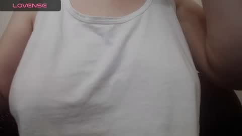 Snapshot of lenagolden chatting on 12-23-24, 12:41 lenagolden online show from 12-23-24, 12:41