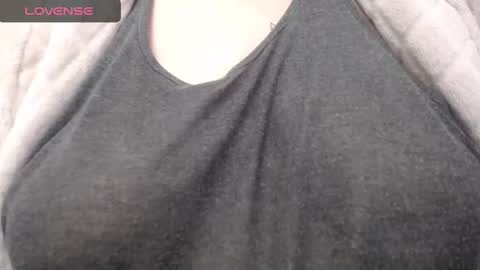 Snapshot of lenagolden chatting on 01-29-25, 06:07 lenagolden online show from 01-29-25, 06:07