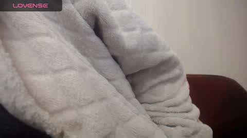 Snapshot of lenagolden chatting on 01-31-25, 02:58 lenagolden online show from 01-31-25, 02:58