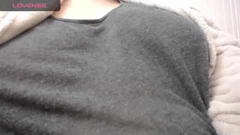 Snapshot of lenagolden chatting on 02-11-25, 07:05 lenagolden online show from 02-11-25, 07:05