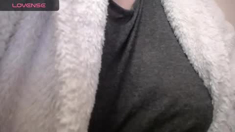 Snapshot of lenagolden chatting on 03-06-25, 07:32 lenagolden online show from 03-06-25, 07:32