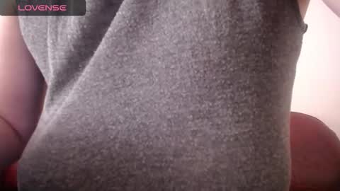 Snapshot of lenagolden chatting on 09-30-25, 09:03 lenagolden online show from 09-30-25, 09:03