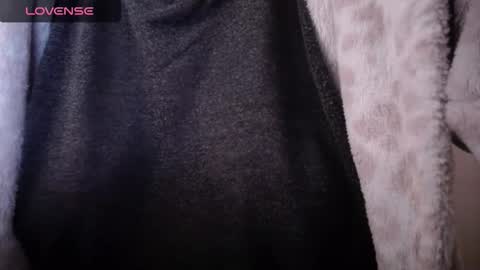 Snapshot of lenagolden chatting on 10-13-25, 11:10 lenagolden online show from 10-13-25, 11:10